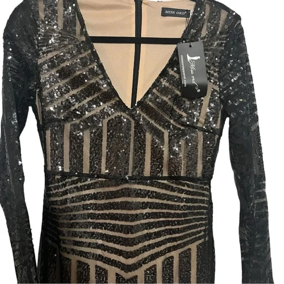 Miss Ord Women's Long Sleeve Sequin Bodycon Dress - Picture 4 of 4